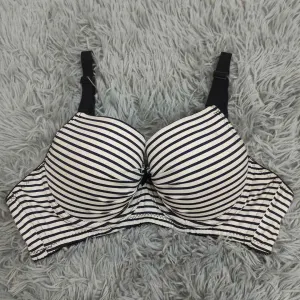 কোডঃ BR31; Bra (Size: 36C)