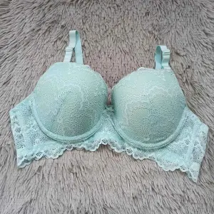 কোডঃ BR19; Bra (Size: 38B)