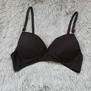 কোডঃ BR14; Bra (Size: 38C)
