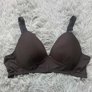 কোডঃ BR64; Bra (Size: 38DD)