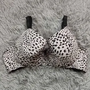 কোডঃ BR99; Bra (Size: 38C)