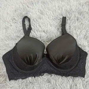 কোডঃ BR120; Bra (Size: 38DD)
