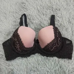 কোডঃ BR154; Bra (Size: 38D)