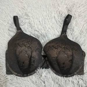 কোডঃ BR164; Bra (Size: 38DD)
