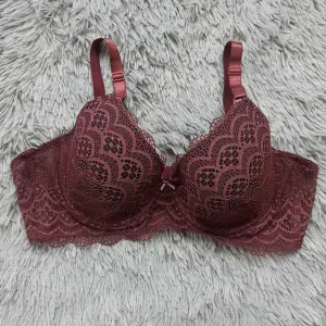 কোডঃ BR52; Bra (Size: 40B)