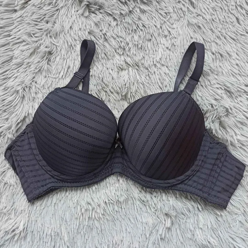 কোডঃ BR46; Bra (Size: 40C)