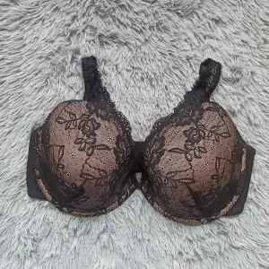 কোডঃ BR37; Bra (Size: 42D)
