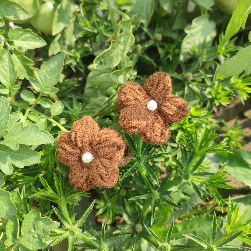 কোডঃ SS18; Handmade Crochet Pearl Flower Hair Band/Rubber (1 Pair) 🌼✨