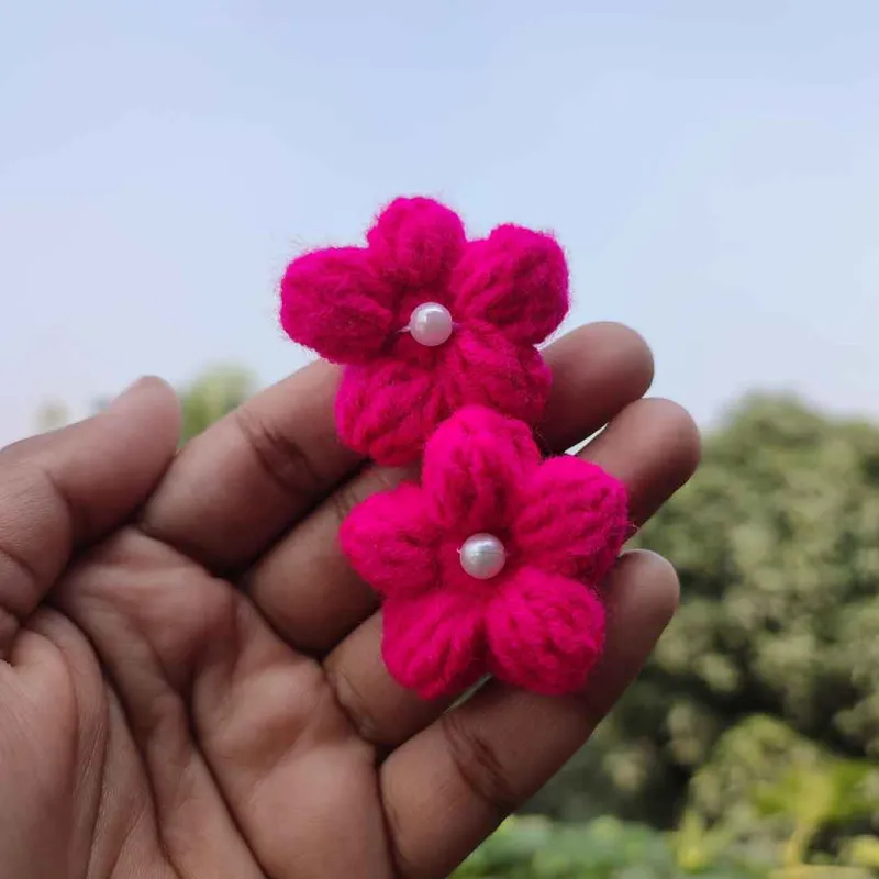 কোডঃ SS21; Handmade Crochet Pearl Flower Hair Band/Rubber (1 Pair) 🌸✨